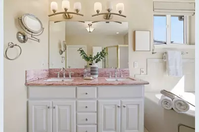 2075 Mantelli Dr, Gilroy, CA 95020 - Photo 37