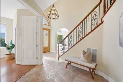 2075 Mantelli Dr, Gilroy, CA 95020 - Photo 23