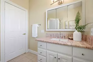 2075 Mantelli Dr, Gilroy, CA 95020 - Photo 43