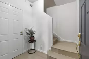 334 Dunsmuir Ter 3, Sunnyvale, CA 94085 - Photo 5