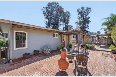 1585 San Andreas Rd, Watsonville, CA 95076 - Photo 11