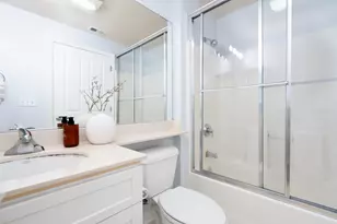 1982 W Bayshore Rd 217, East Palo Alto, CA 94303 - Photo 23