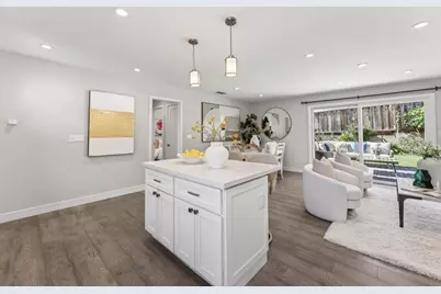 5657 Rotterdam Ln, San Jose, CA 95118 - Photo 7