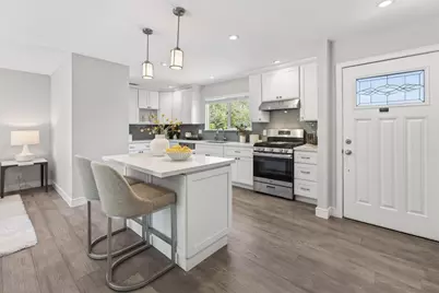 5657 Rotterdam Ln, San Jose, CA 95118 - Photo 3