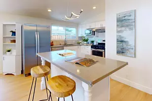 696 Lakehaven Dr, Sunnyvale, CA 94089 - Photo 3