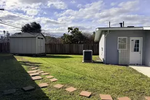 696 Lakehaven Dr, Sunnyvale, CA 94089 - Photo 23