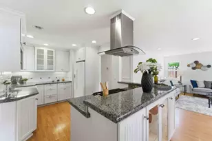 22051 Hibiscus Dr, Cupertino, CA 95014 - Photo 5