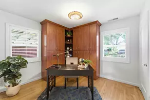 22051 Hibiscus Dr, Cupertino, CA 95014 - Photo 15