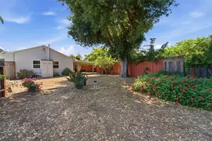 22051 Hibiscus Dr, Cupertino, CA 95014 - Photo 19