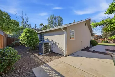 1396 Cordelia Ave, San Jose, CA 95129 - Photo 39