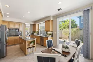 703 Lacewing Ln, Redwood City, CA 94065 - Photo 17