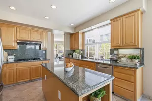 703 Lacewing Ln, Redwood City, CA 94065 - Photo 15