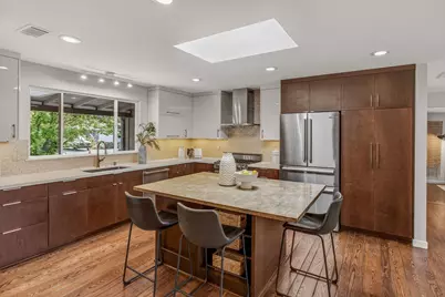 1418 Meadow Ln, Mountain View, CA 94040 - Photo 9