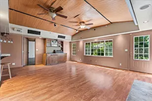 16001 Stephenie Ln, Los Gatos, CA 95032 - Photo 9