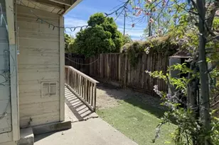 1901 W Middlefield Rd, Mountain View, CA 94043 - Photo 3