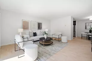 1031 Crestview Dr 305, Mountain View, CA 94040 - Photo 11