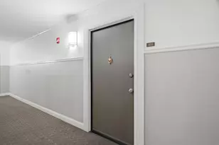 1031 Crestview Dr 305, Mountain View, CA 94040 - Photo 23