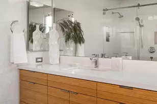 618 Wildwood Ln, Palo Alto, CA 94303 - Photo 11