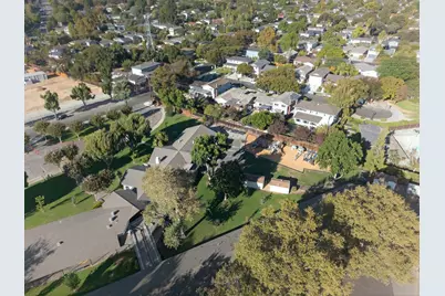 1825 Harris Ave, San Jose, CA 95124 - Photo 45