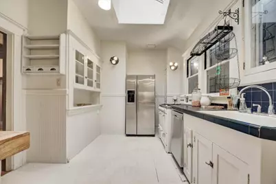 89 Yosemite Ave, Oakland, CA 94611 - Photo 9