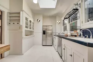 89 Yosemite Ave, Oakland, CA 94611 - Photo 9