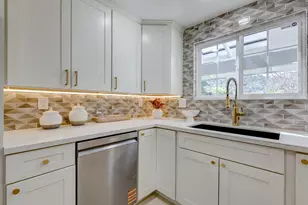 6217 Hopi Ct, San Jose, CA 95123 - Photo 9