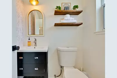 732 N Redwood Ave, San Jose, CA 95128 - Photo 39