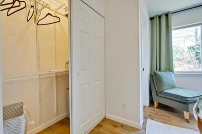 732 N Redwood Ave, San Jose, CA 95128 - Photo 23