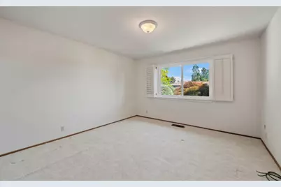 1588 Robsheal Dr, San Jose, CA 95125 - Photo 31