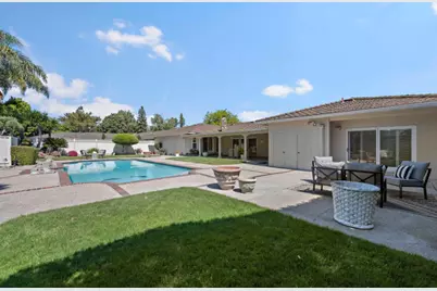 1588 Robsheal Dr, San Jose, CA 95125 - Photo 51