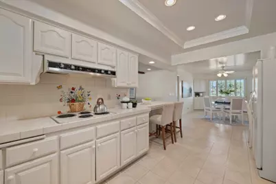 1588 Robsheal Dr, San Jose, CA 95125 - Photo 17