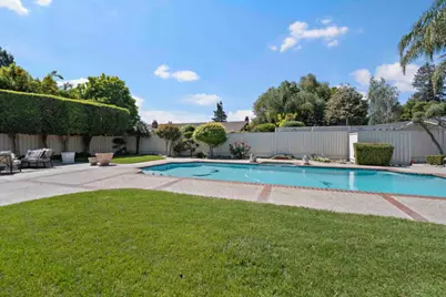 1588 Robsheal Dr, San Jose, CA 95125 - Photo 49
