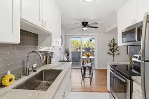 7150 Rainbow Dr 4, San Jose, CA 95129 - Photo 15