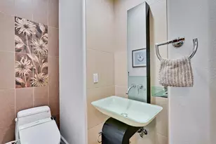 1067 Avondale St, San Jose, CA 95129 - Photo 25