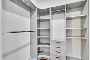 1067 Avondale St, San Jose, CA 95129 - Photo 39