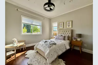 1067 Avondale St, San Jose, CA 95129 - Photo 49