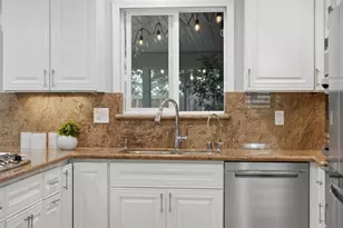 4276 Lynfield Ln, San Jose, CA 95136 - Photo 17