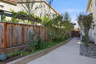 1536 Jackdow Ct, Gilroy, CA 95020 - Photo 43