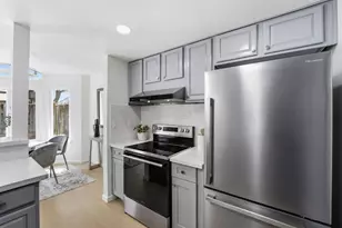 1940 N Star Cir, San Jose, CA 95131 - Photo 23