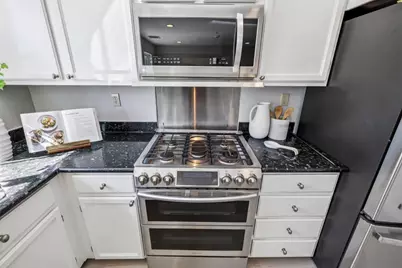 1107 Outrigger Ln, Foster City, CA 94404 - Photo 35