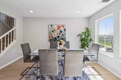 1107 Outrigger Ln, Foster City, CA 94404 - Photo 27