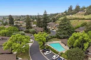 496 Golfview Dr, San Jose, CA 95127 - Photo 9