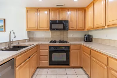 584 King George Ave, San Jose, CA 95136 - Photo 11