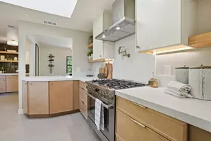 224 Lexington Dr, Menlo Park, CA 94025 - Photo 15