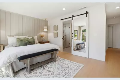 224 Lexington Dr, Menlo Park, CA 94025 - Photo 25