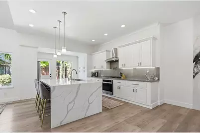 5979 Starwood Dr, San Jose, CA 95120 - Photo 15