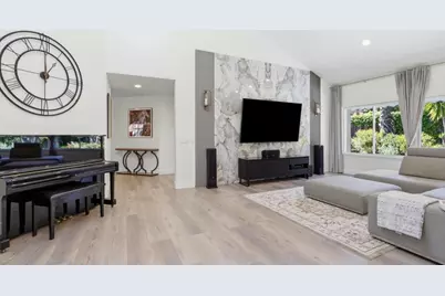 5979 Starwood Dr, San Jose, CA 95120 - Photo 5