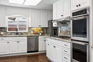 2315 Holland St, San Mateo, CA 94403 - Photo 17