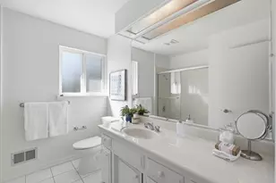 14278 Amherst Ct, Los Altos Hills, CA 94022 - Photo 37