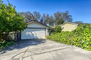 331 San Carlos Ave, El Granada, CA 94018 - Photo 3